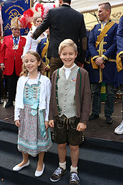 Erstmals hat die Narrhalle 2019 ein Kinderprinzenpaar, Kinderprinz Marcus I. (Marcus Parzefall) und Kinderprinzessin Juli I. (Juli Olbers) (©Foto: Martin Schmitz)